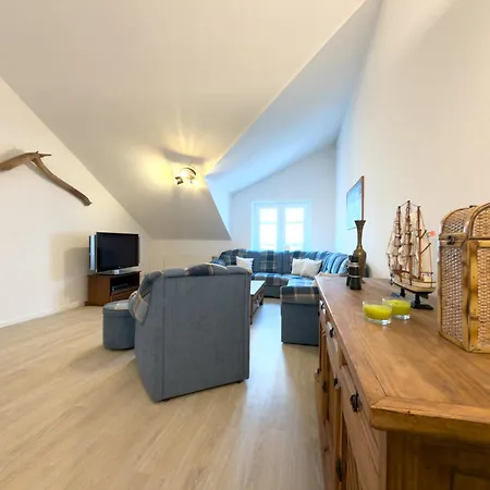 Birdiebude Holiday home Hohenkirchen (Nordwestmecklenburg)